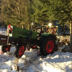 Fendt Farmer 2 E und Anbaugeräte