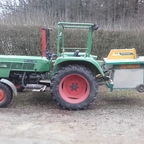 Farmer 200s mit Binderberger Kreissäge