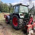 Fendt Farmer 309 LSA bei der Waldarbeit