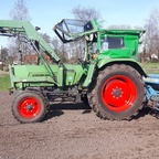 Farmer 5s und Isaria Sämaschine