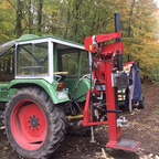 Fendt 104 S mit Spalter Marke Selbsbau it Kühler und Anbauseilwinde