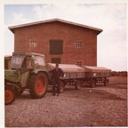 Fendt mit Kornwagen
