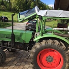 Fendt Farmer 2 E und Anbaugeräte