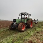 Fendt 611sa beim Grubbern