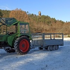 Fendt 102S auf dem Weg in den Wald