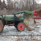 fendt favorit 2 mit modig frontlader beim eiche aufladen