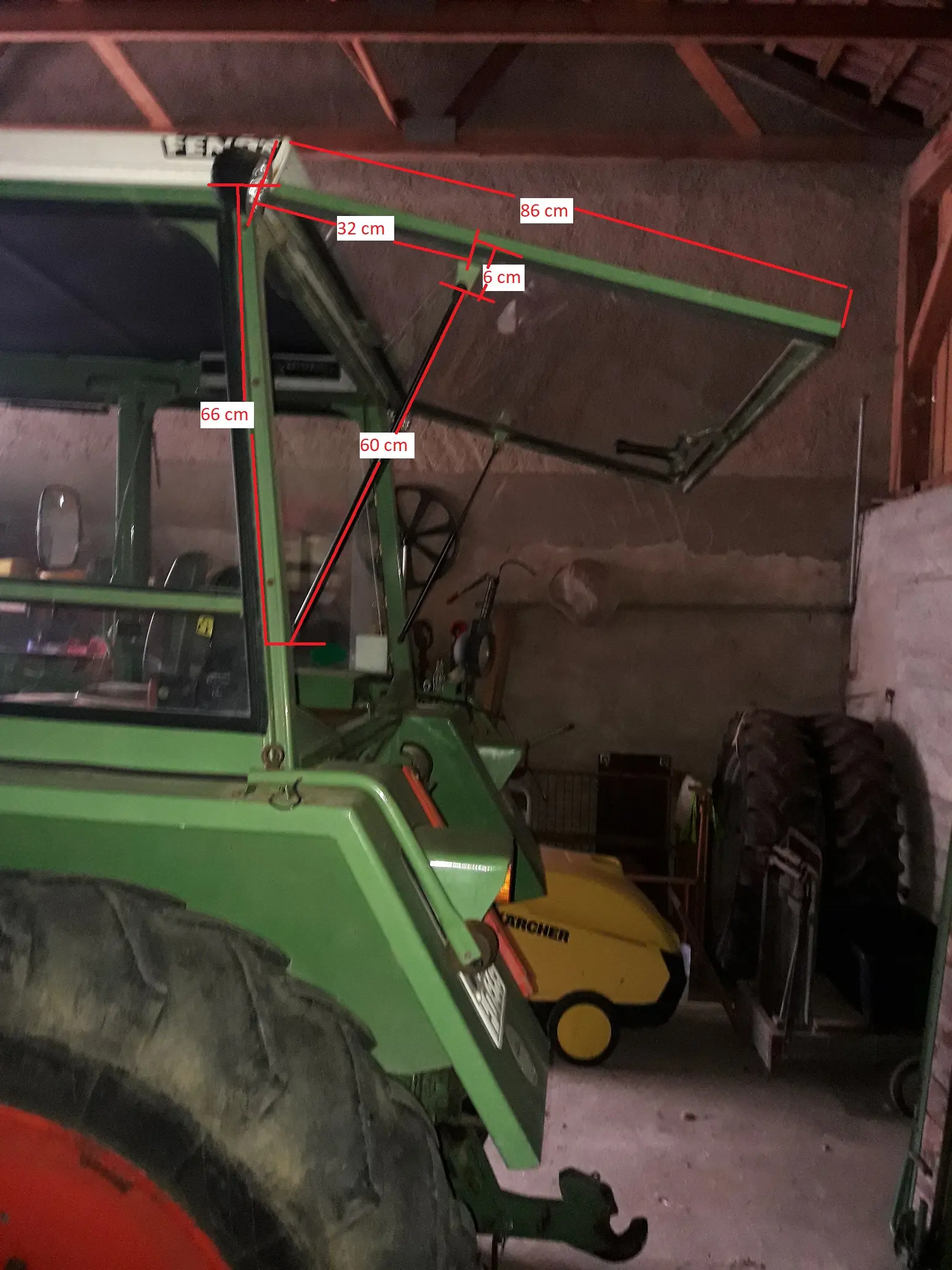Türscheibe unten - Fendt 258 514 212 300 - Kabine Edscha Schwarwächter Serie Far Türscheibe unten - Fendt 258 514 212 300 - Kabine Edscha Schwarwächter Serie Far